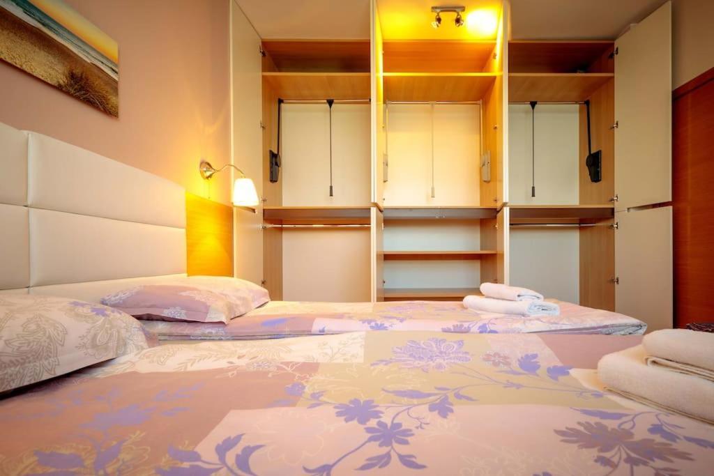 Green Apartment - Top Location, Near City Center! ソフィア エクステリア 写真